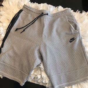 Nike men’s shorts